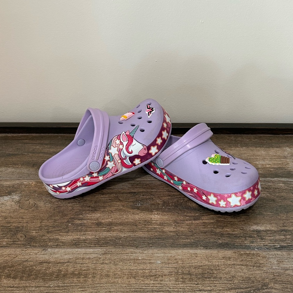 Kids Crocs unicorn Purple Lavender Clogs with Fun Designs and Jibits Size J2
